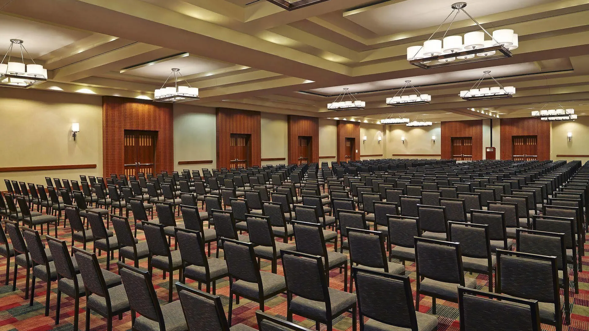 The Westin Virginia Beach Town Center 4*,