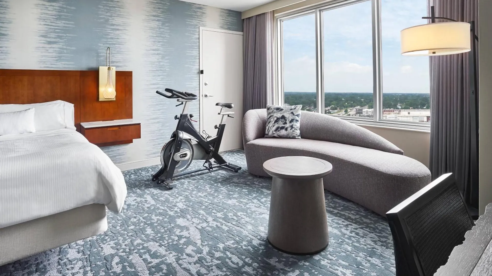 The Westin Virginia Beach Town Center 4*,  ABD